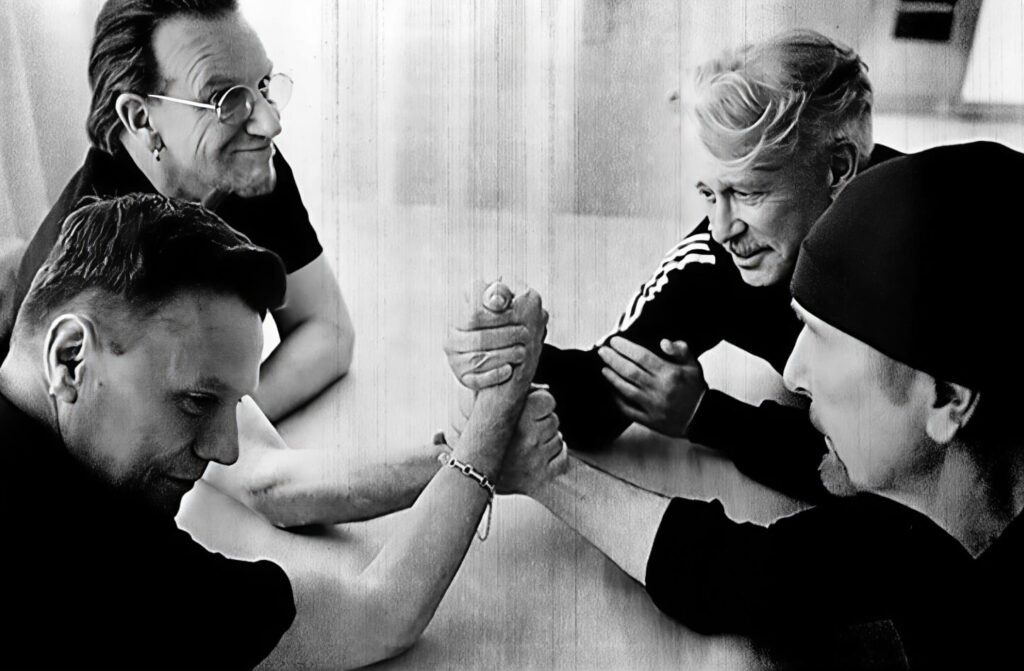 U2 rompe el silencio con “Days of Ash”: Un grito de urgencia y esperanza